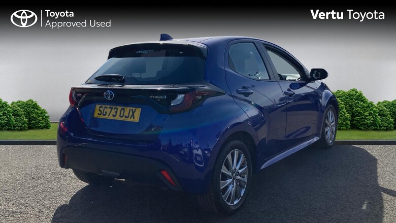 Toyota Yaris 1.5 Hybrid Icon 5dr CVT Hybrid Hatchback